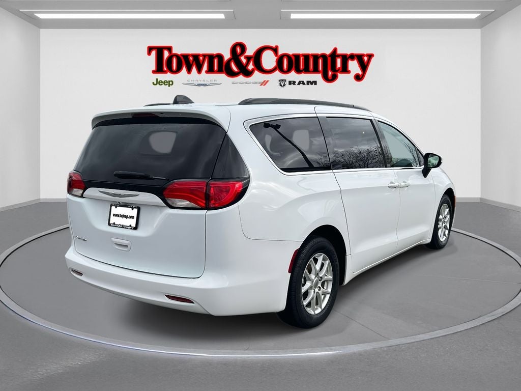 2021 Chrysler Voyager LXI