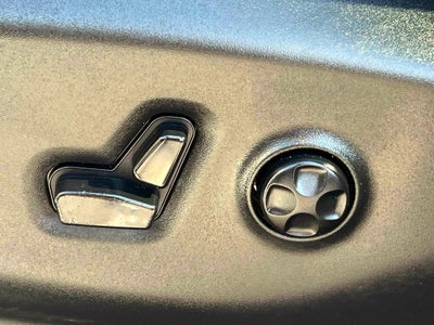 2024 Chrysler Pacifica Hybrid S Appearance Pkg