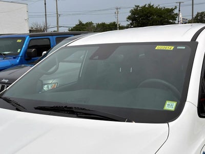 2024 Chrysler Pacifica Hybrid S Appearance Pkg