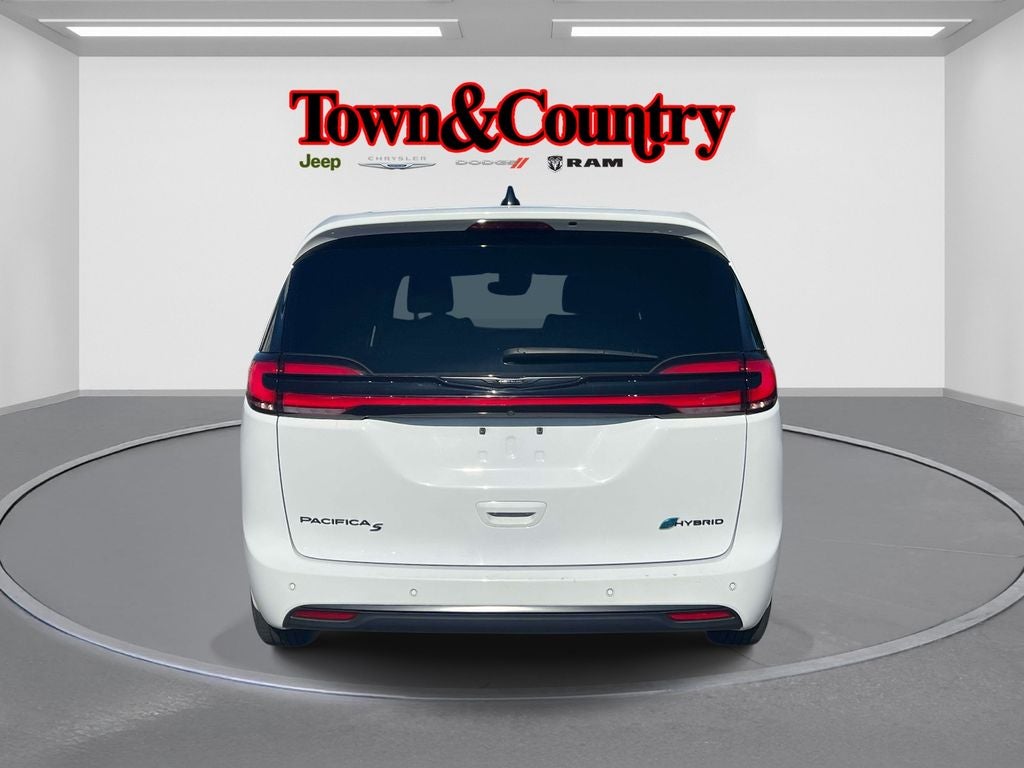 2024 Chrysler Pacifica Hybrid S Appearance Pkg