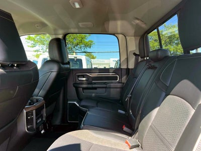 2024 RAM 2500 Laramie Crew Cab 4x4 6'4' Box