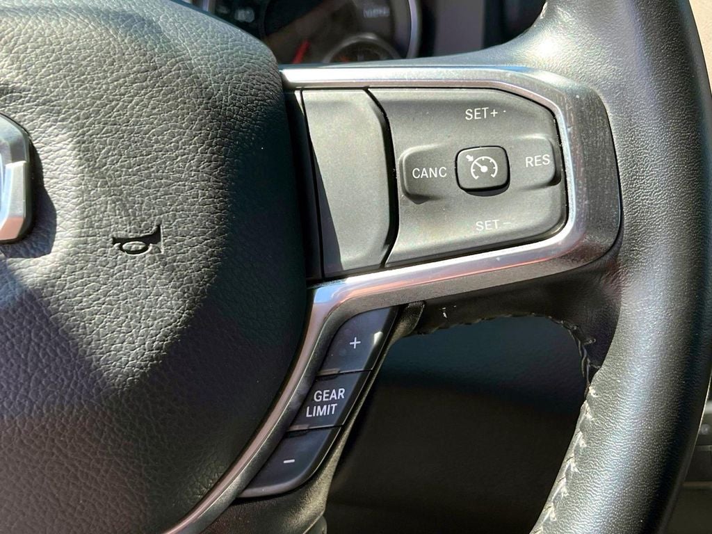 2024 RAM 2500 Laramie Crew Cab 4x4 6'4' Box