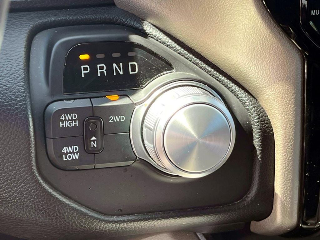 2024 RAM 2500 Laramie Crew Cab 4x4 6'4' Box