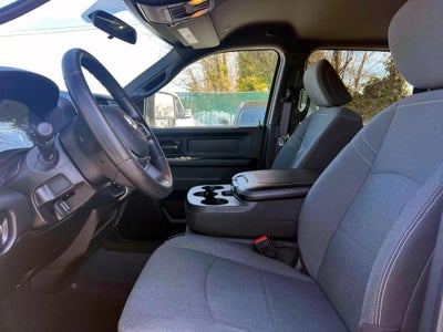 2023 RAM 2500 Tradesman Crew Cab 4x4 8' Box