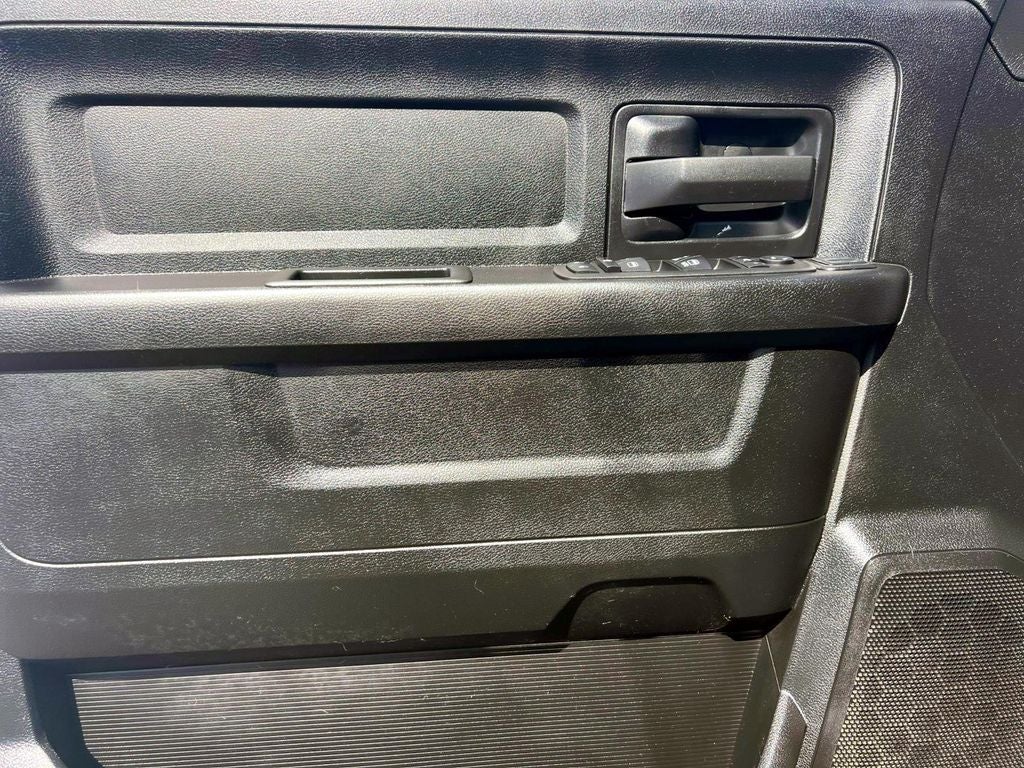 2023 RAM 2500 Tradesman Crew Cab 4x4 8' Box