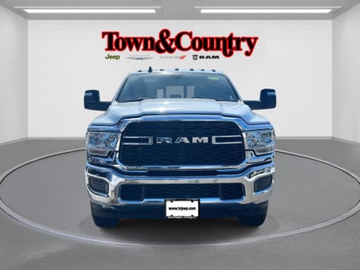 2023 RAM 2500 Tradesman Crew Cab 4x4 8' Box