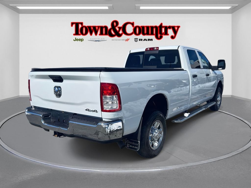 2023 RAM 2500 Tradesman Crew Cab 4x4 8' Box