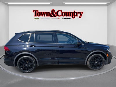 2022 Volkswagen Tiguan 2.0T SE R-Line Black