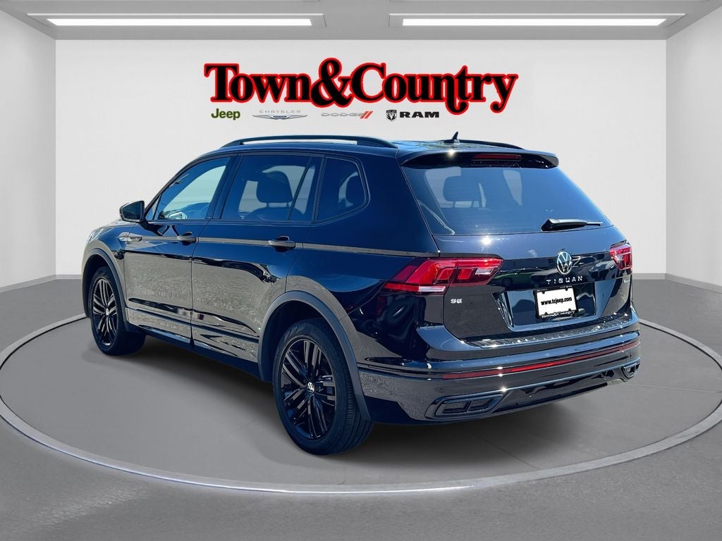 2022 Volkswagen Tiguan 2.0T SE R-Line Black