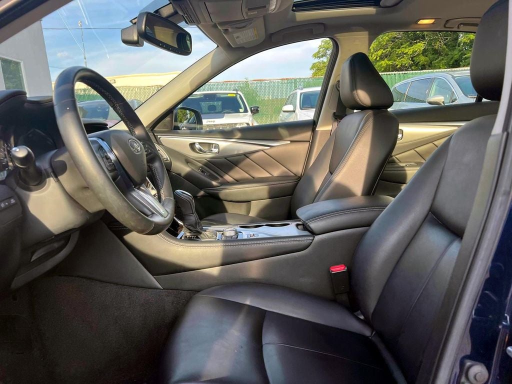 2021 INFINITI Q50 LUXE AWD