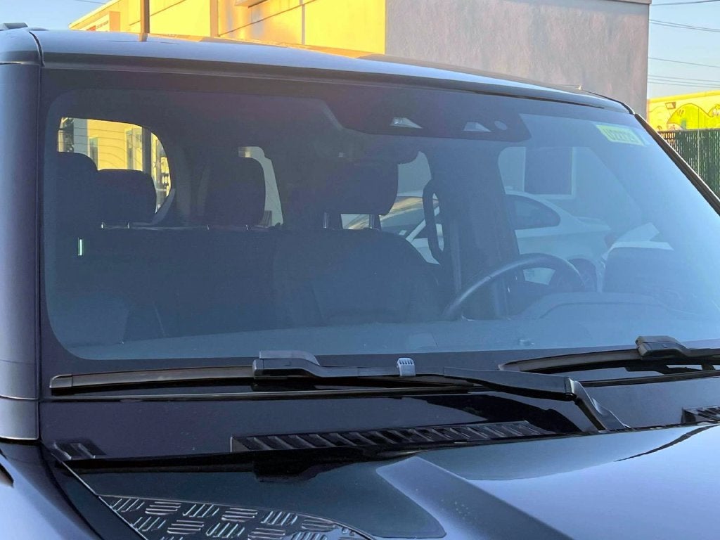 2023 Land Rover Defender 110 S