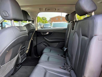 2023 Audi Q7 Premium 45 TFSI quattro Tiptronic