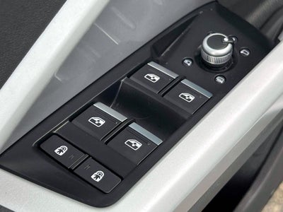 2022 Audi Q3 Premium 45 TFSI S line quattro Tiptronic