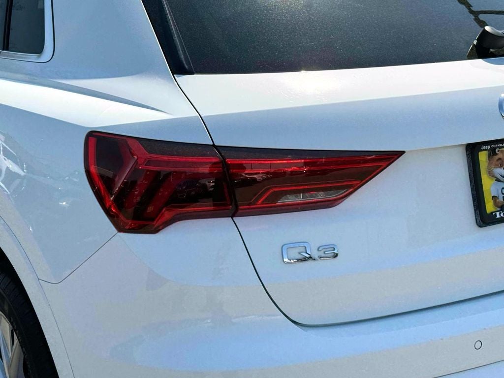 2022 Audi Q3 Premium 45 TFSI S line quattro Tiptronic
