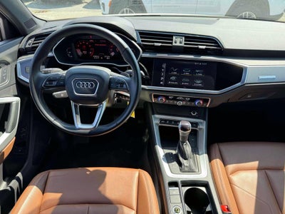 2022 Audi Q3 Premium 45 TFSI S line quattro Tiptronic