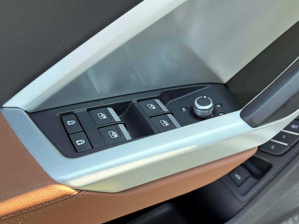 2022 Audi Q3 Premium 45 TFSI S line quattro Tiptronic