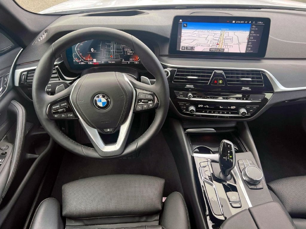 2023 BMW 530 i xDrive