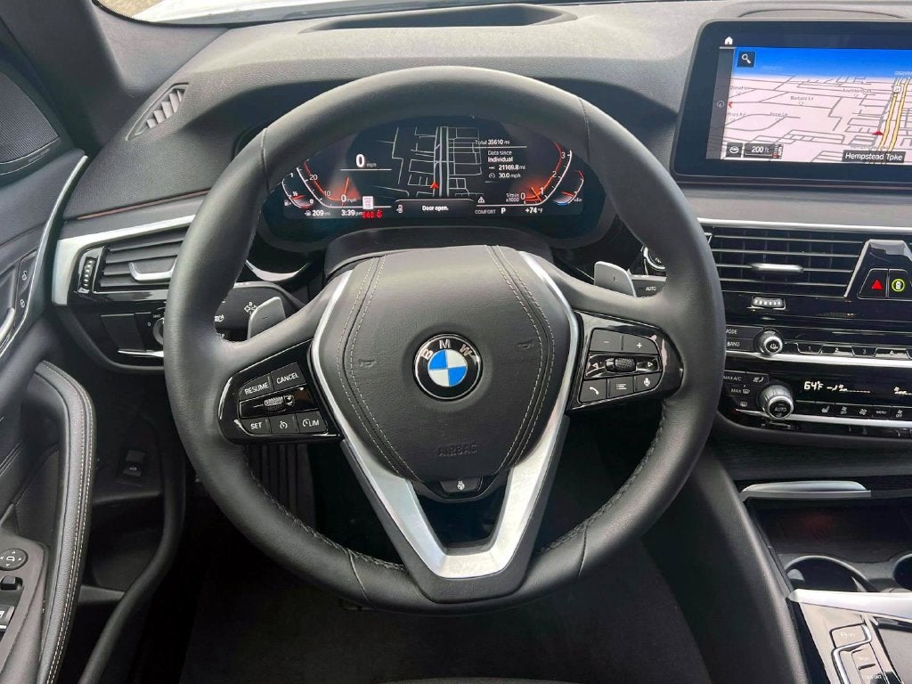 2023 BMW 530 i xDrive