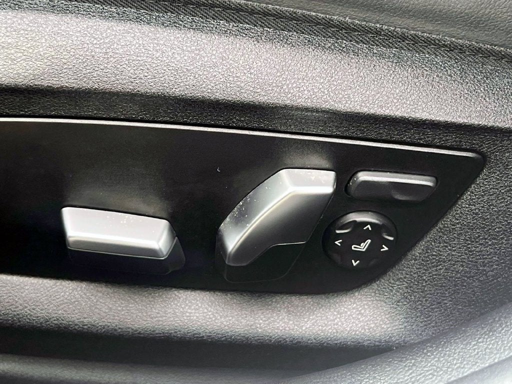 2023 BMW 530 i xDrive