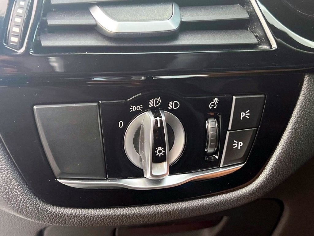 2023 BMW 530 i xDrive