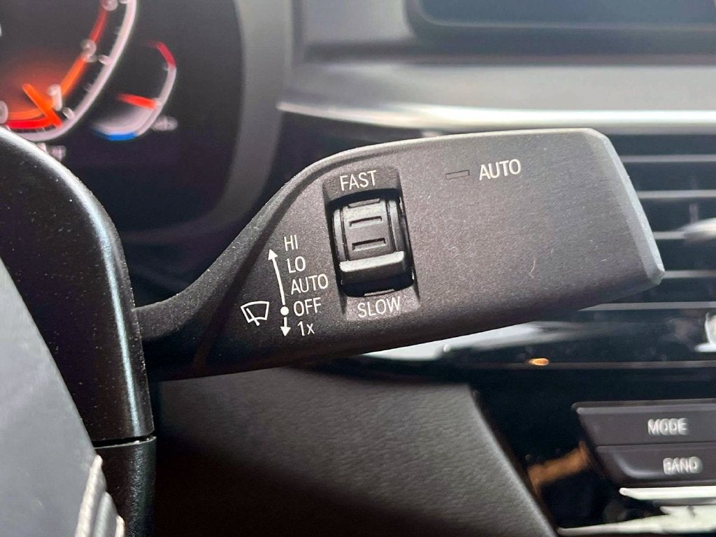 2023 BMW 530 i xDrive