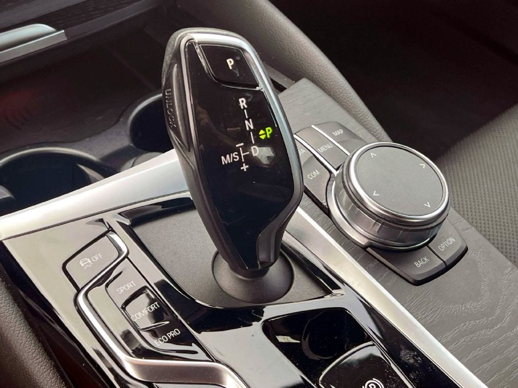 2023 BMW 530 i xDrive