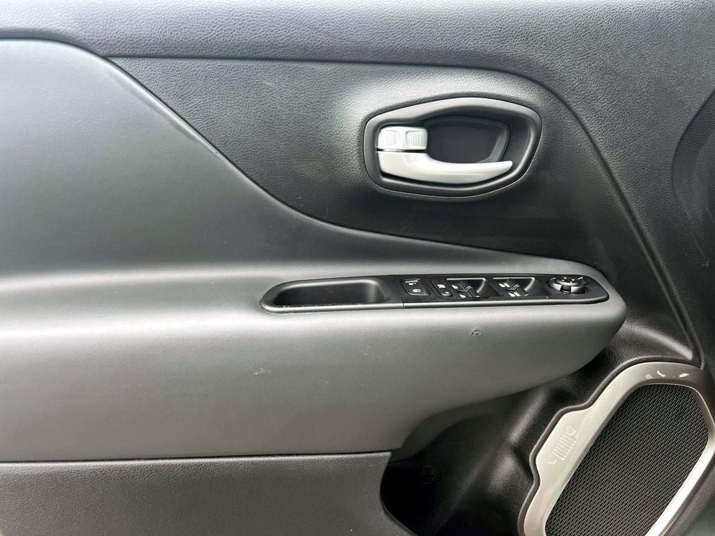 2023 Jeep Renegade Latitude 4x4