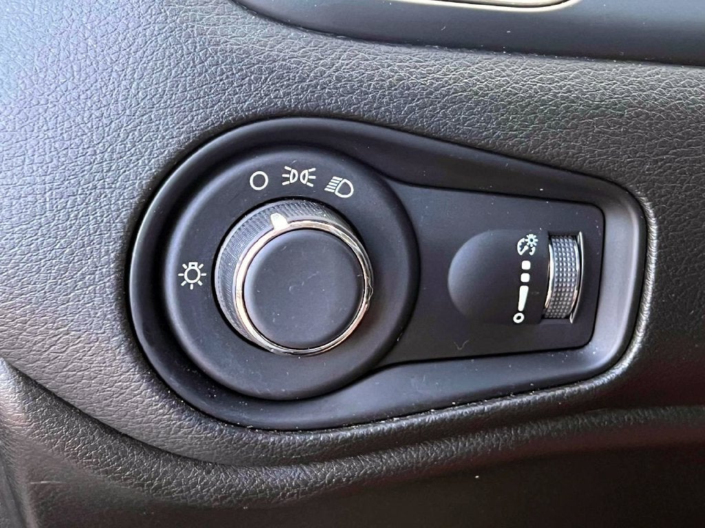 2023 Jeep Renegade Latitude 4x4