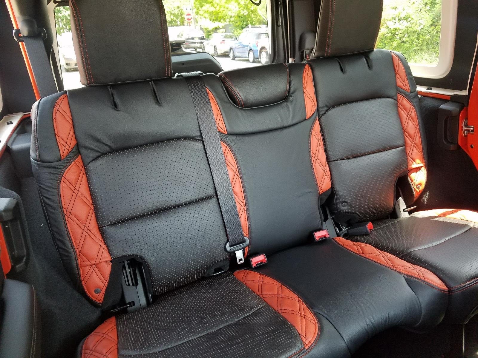 Town & Country Jeep Chrysler Dodge Ram in Levittown NY