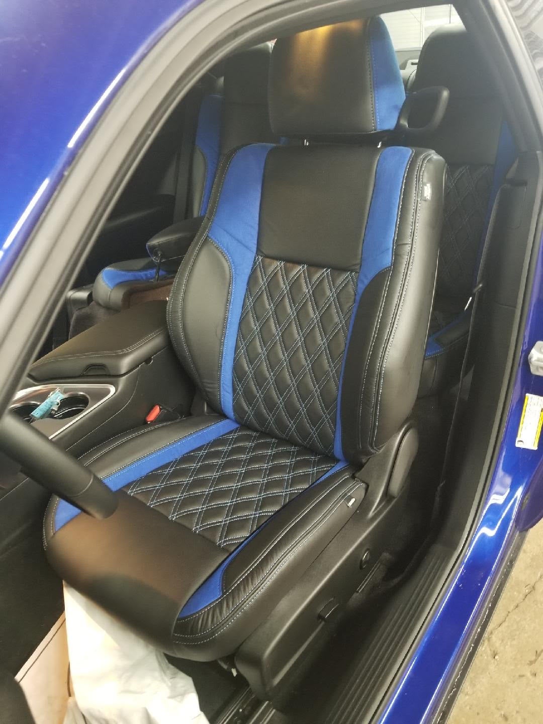 Town & Country Jeep Chrysler Dodge Ram in Levittown NY