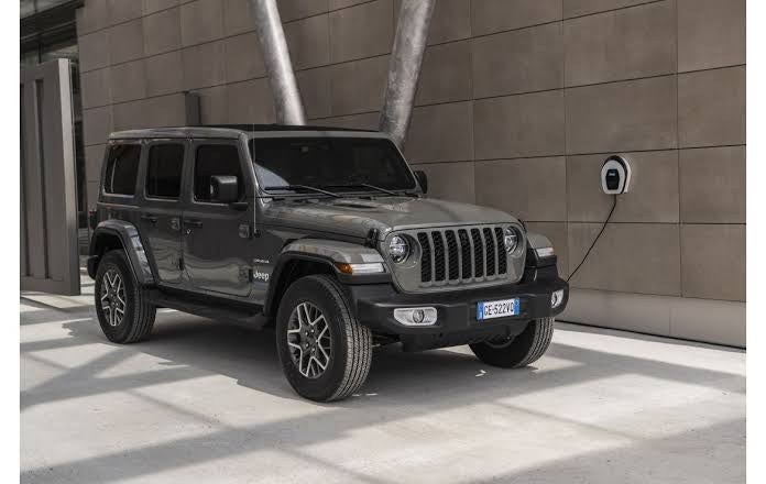Owner Tips for Getting the Most Electric-Only Miles from Your Jeep Wrangler 4xe This Fall